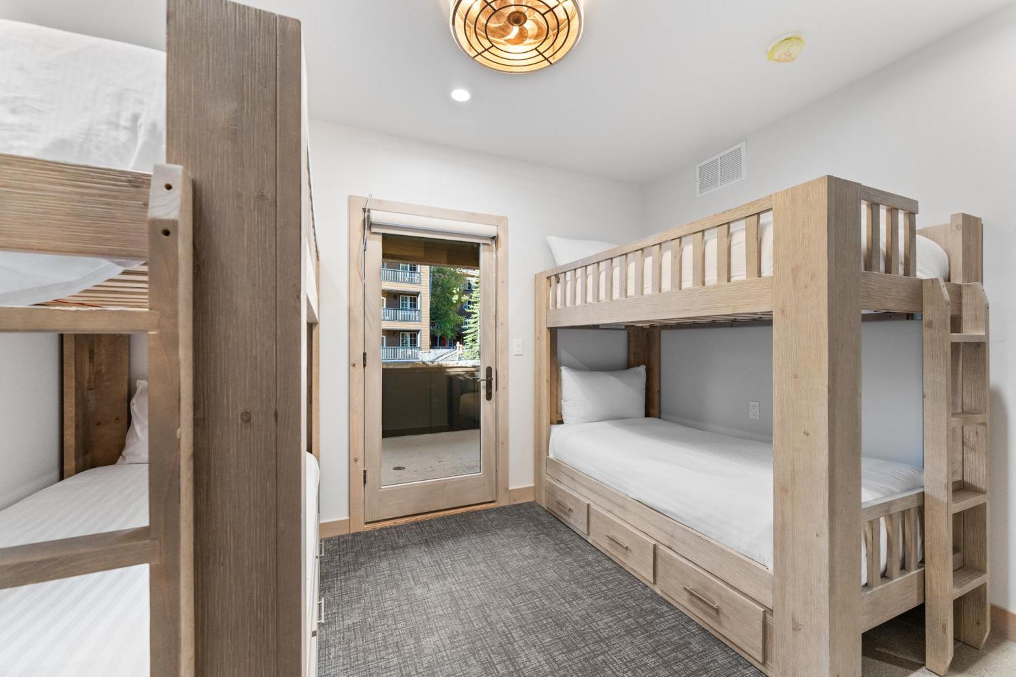 Inas Way Townhomes Unit D By Summit County Mountain Retreats كيستون المظهر الخارجي الصورة